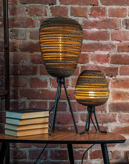 Lampa biurkowa z tektury - ORGANIC M