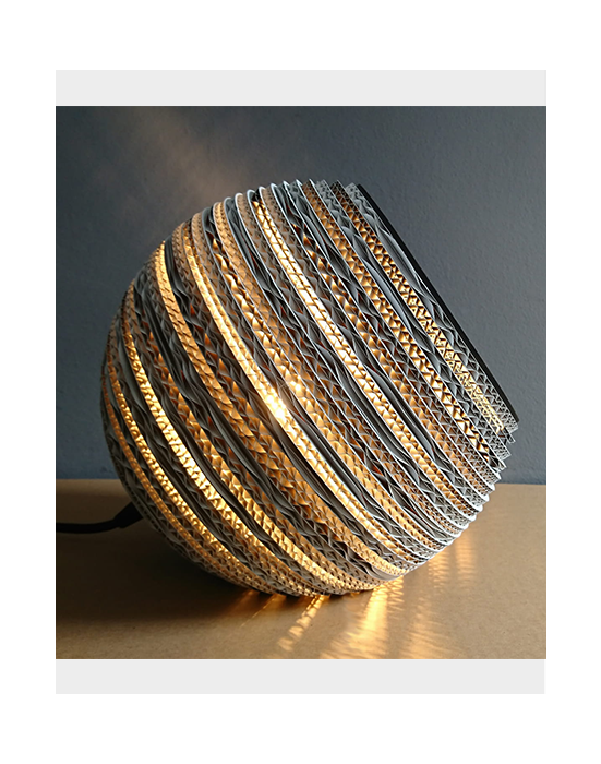 Reflektor biurkowy SPHERIC