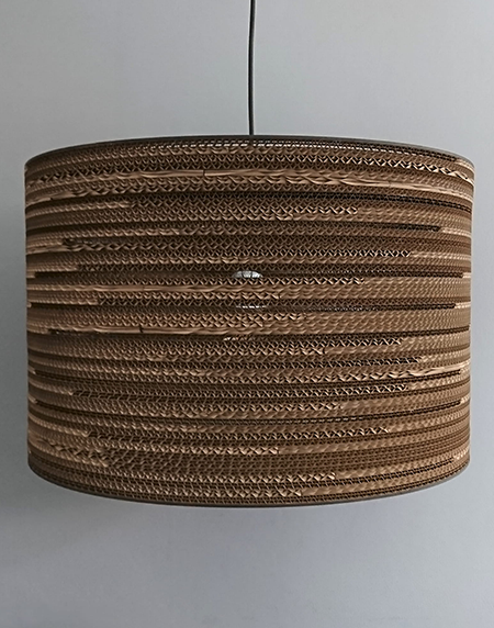 Cylindryczna lampa wisząca z tektury - TAMBURO 55